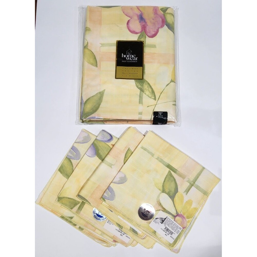 Vintage Home Wear Misty Meadow Yellow 70” Round Tablecloth With 4 Napkins NEW